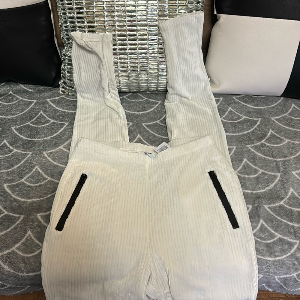 Juicy couture white ribbed leggings
